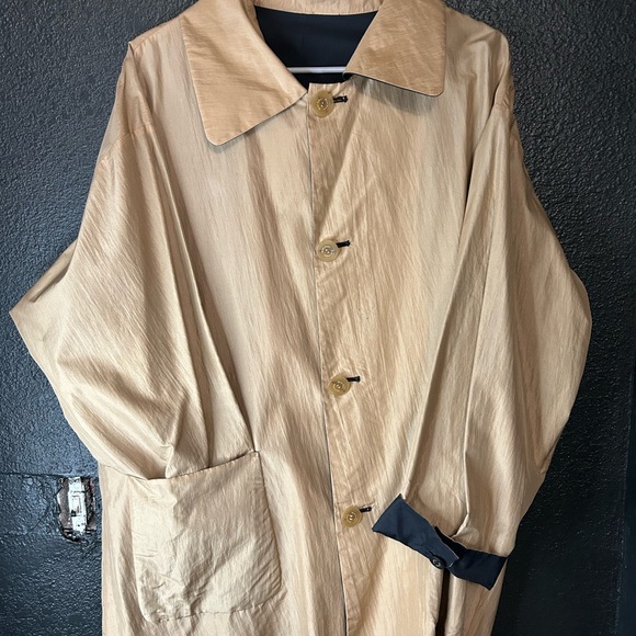 Women’s black and gold reversible jacket - Picture 7 of 14